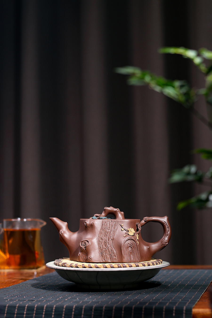 名家吴扣华作品《全手矮梅桩》