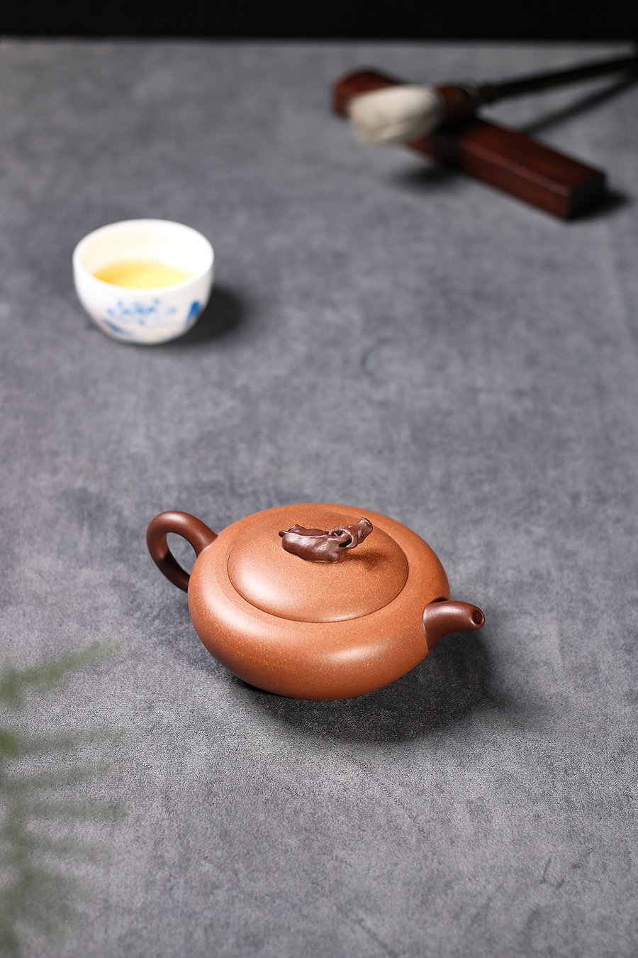 名家陈岩作品《全手卧牛》