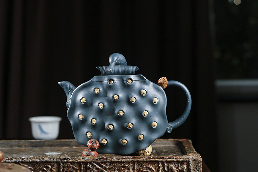 名家张静作品《翠鸟莲蓬》