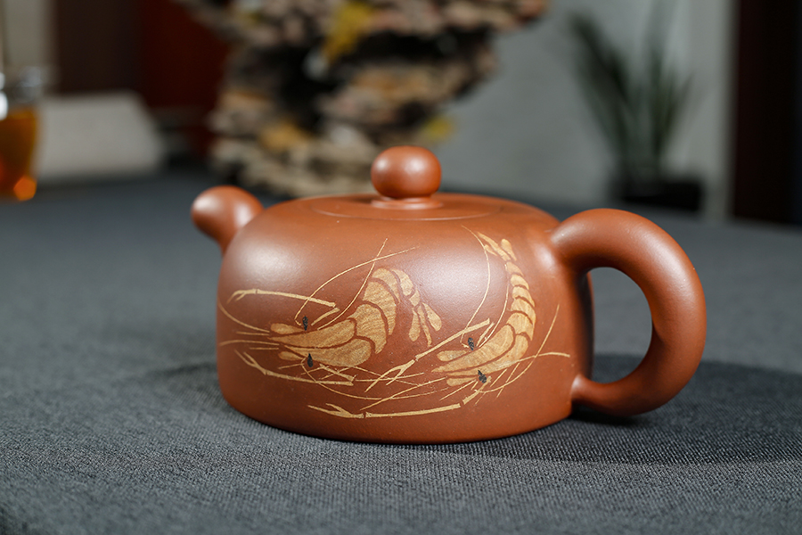 名家堵江华作品《荷塘情趣(徐勇良书铭)》