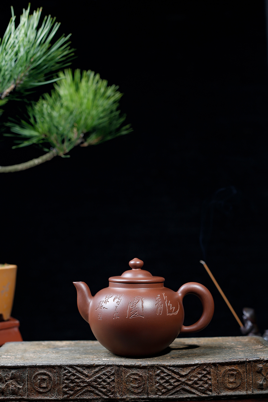 名家鲍志强作品《陶缘》