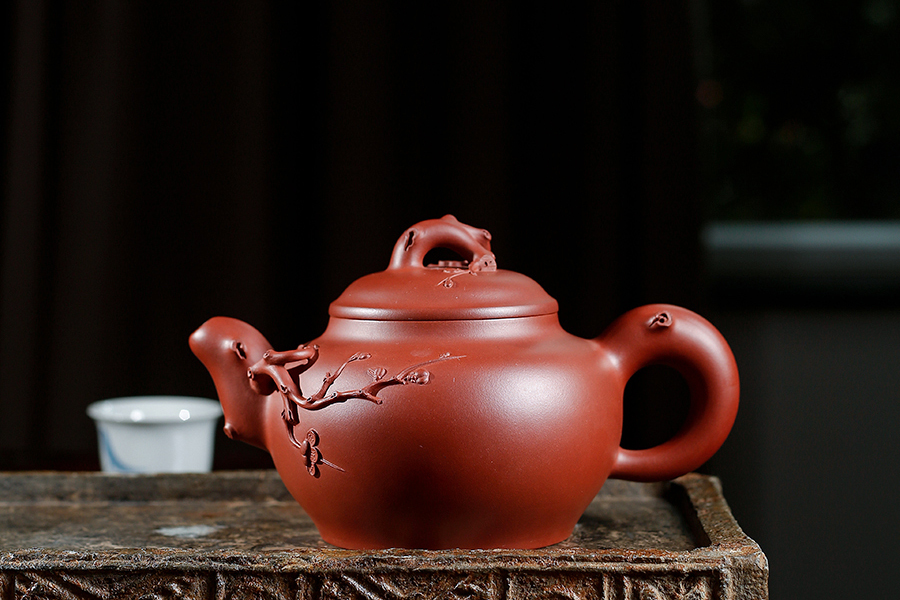 名家谈跃伟作品《跃梅(大)》