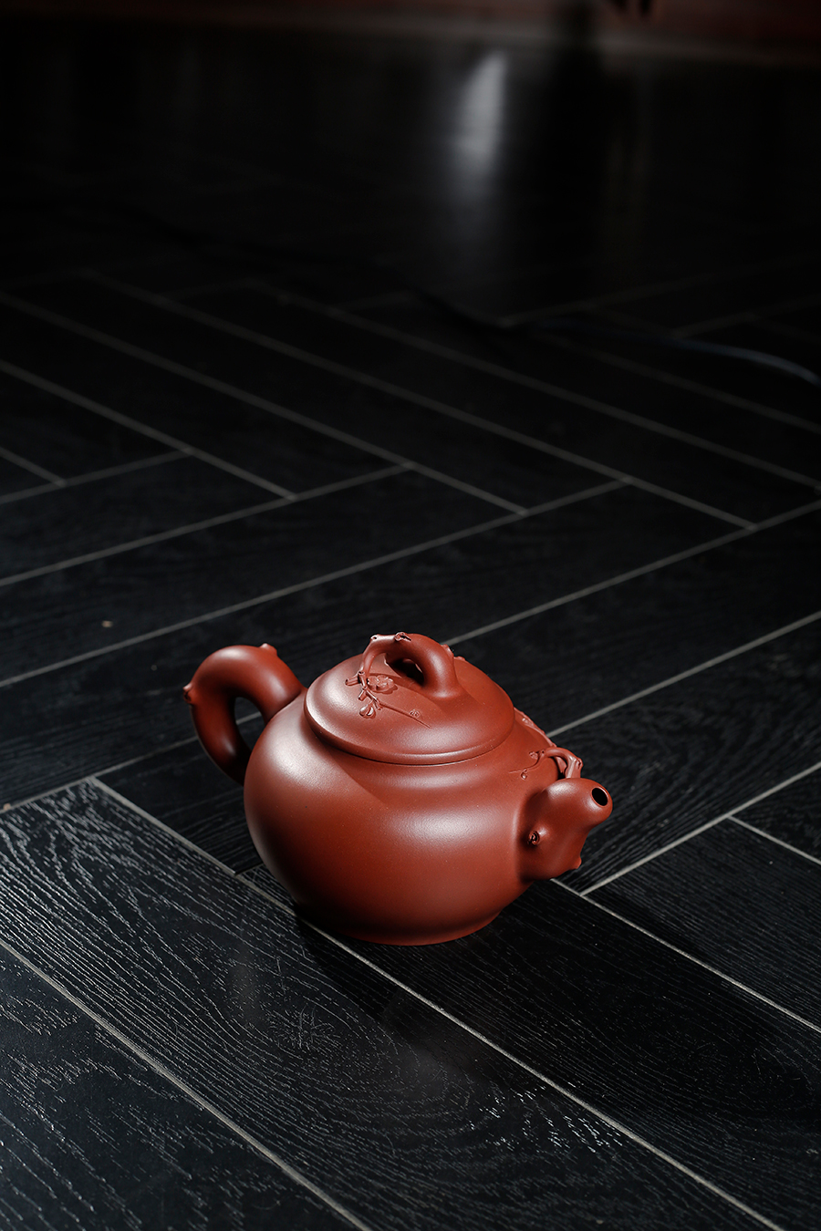 名家谈跃伟作品《跃梅(大)》