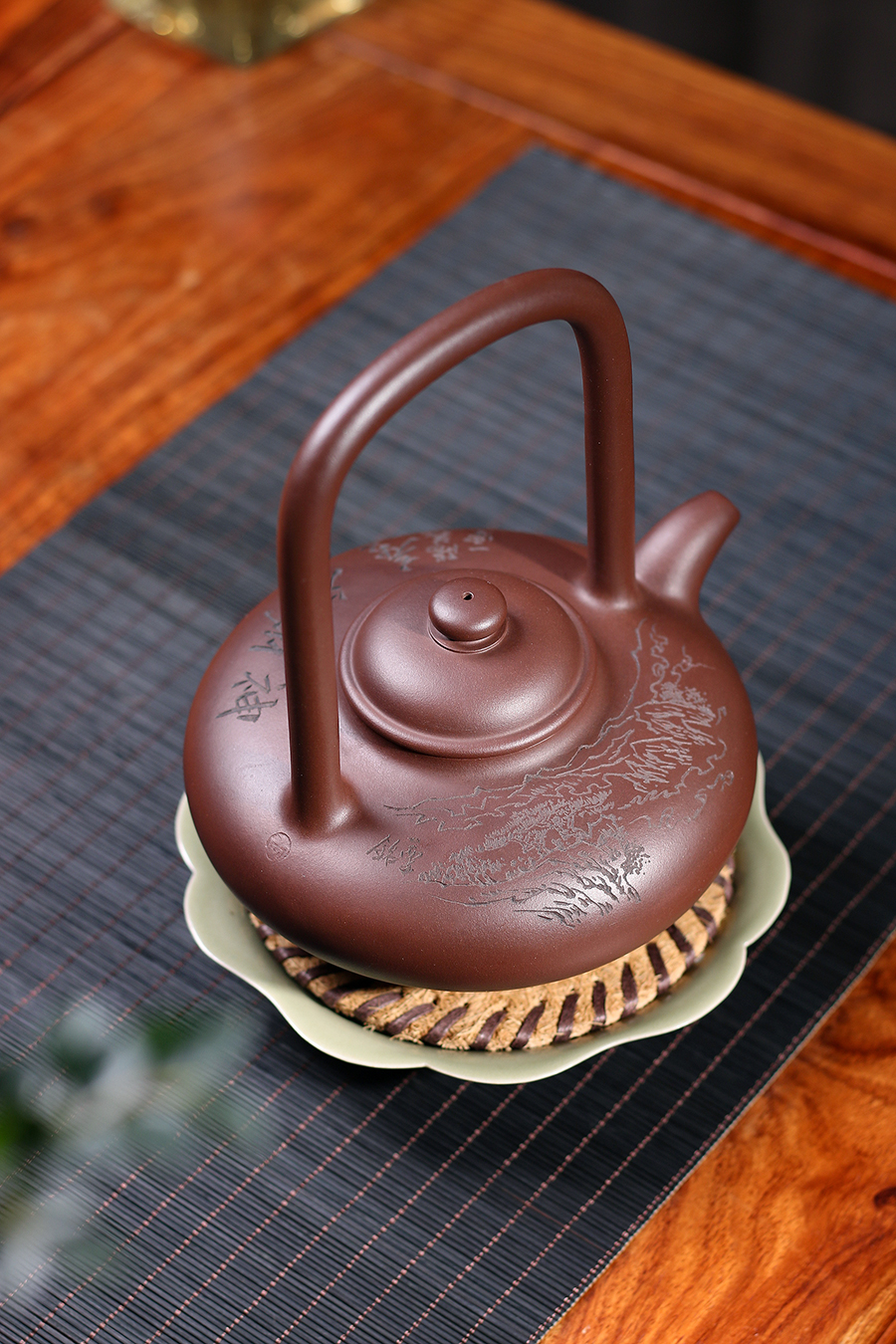 毛国强作品《神州提梁》