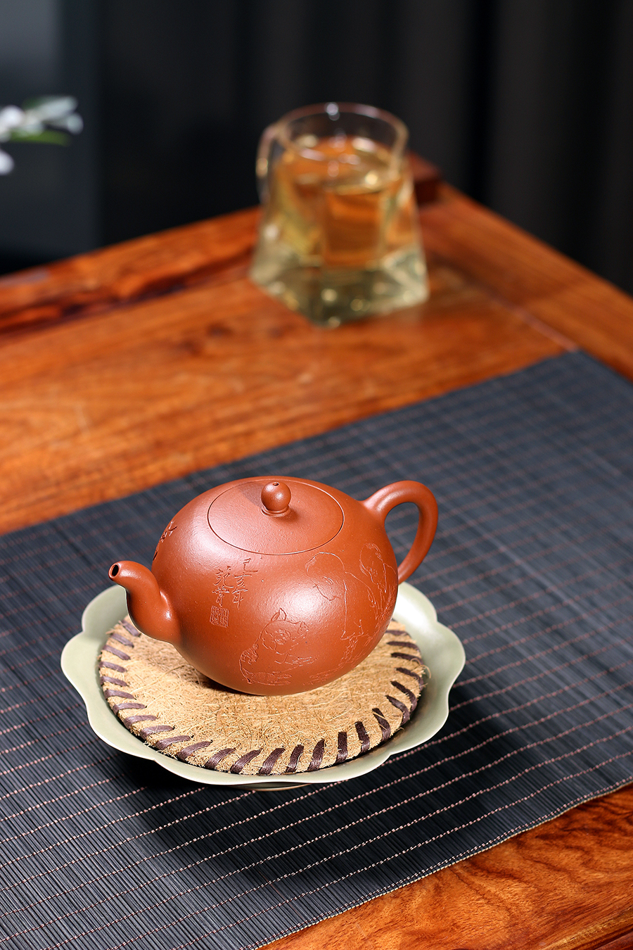 名家季益顺作品《全手小一粒珠(范曾书画·鲍志强陶刻)》