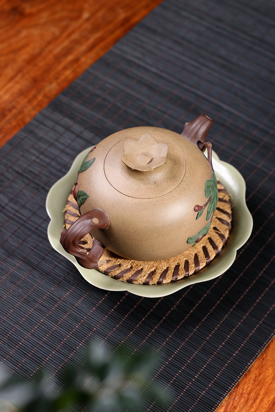 名家高建芳作品《石榴》