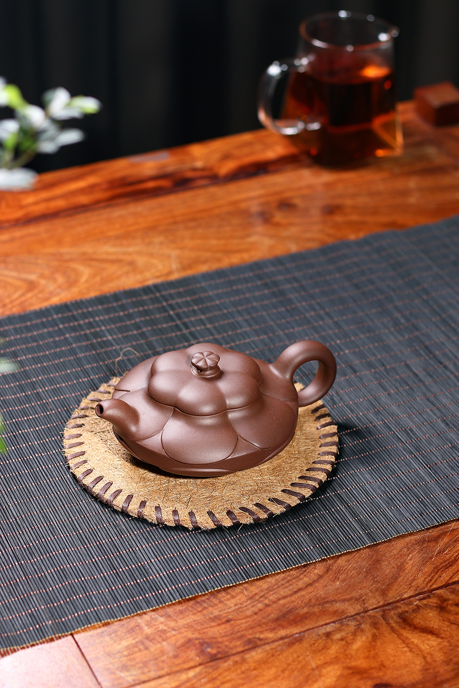 名家范洪泉作品《菱花汉君》