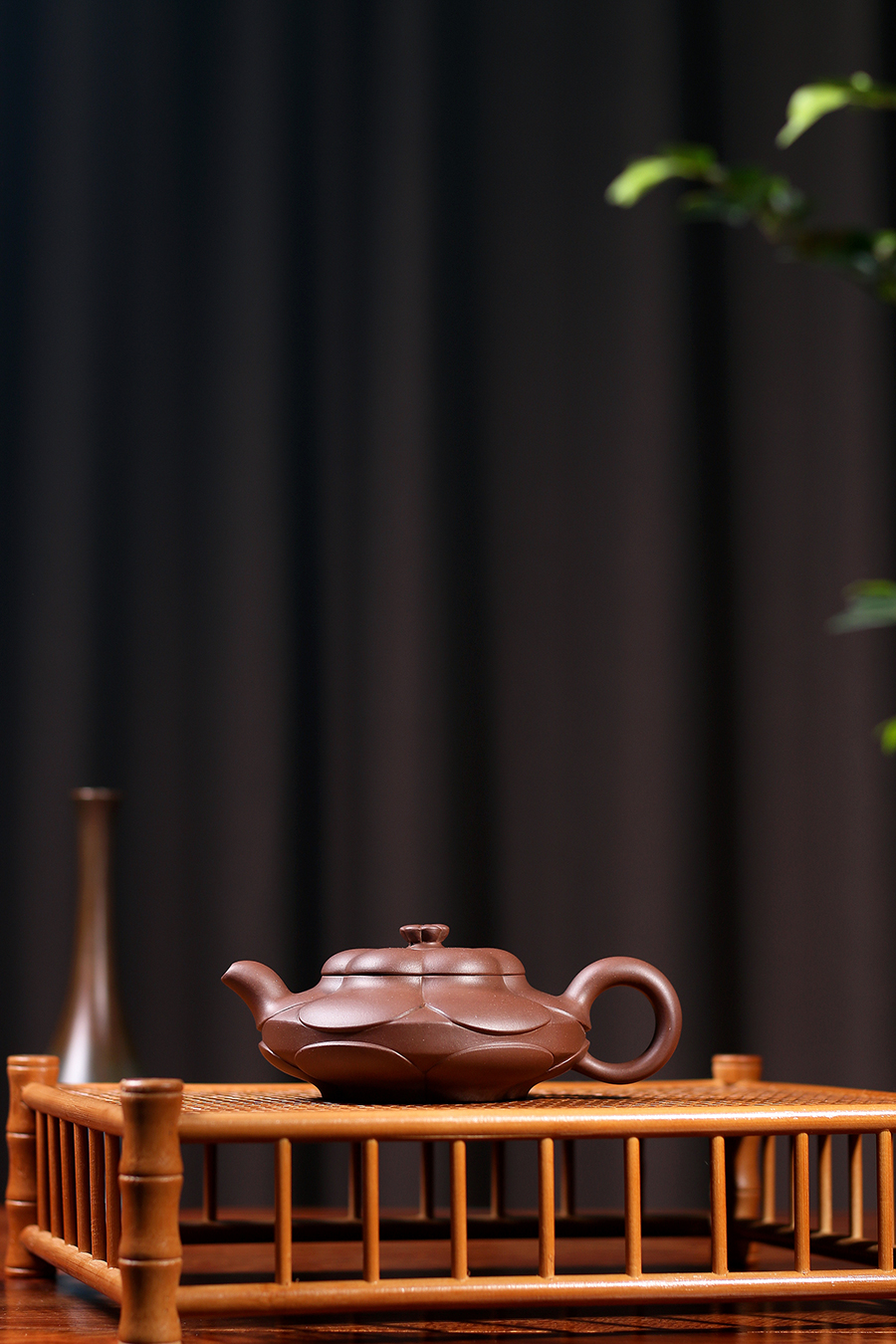 名家范洪泉作品《菱花汉君》