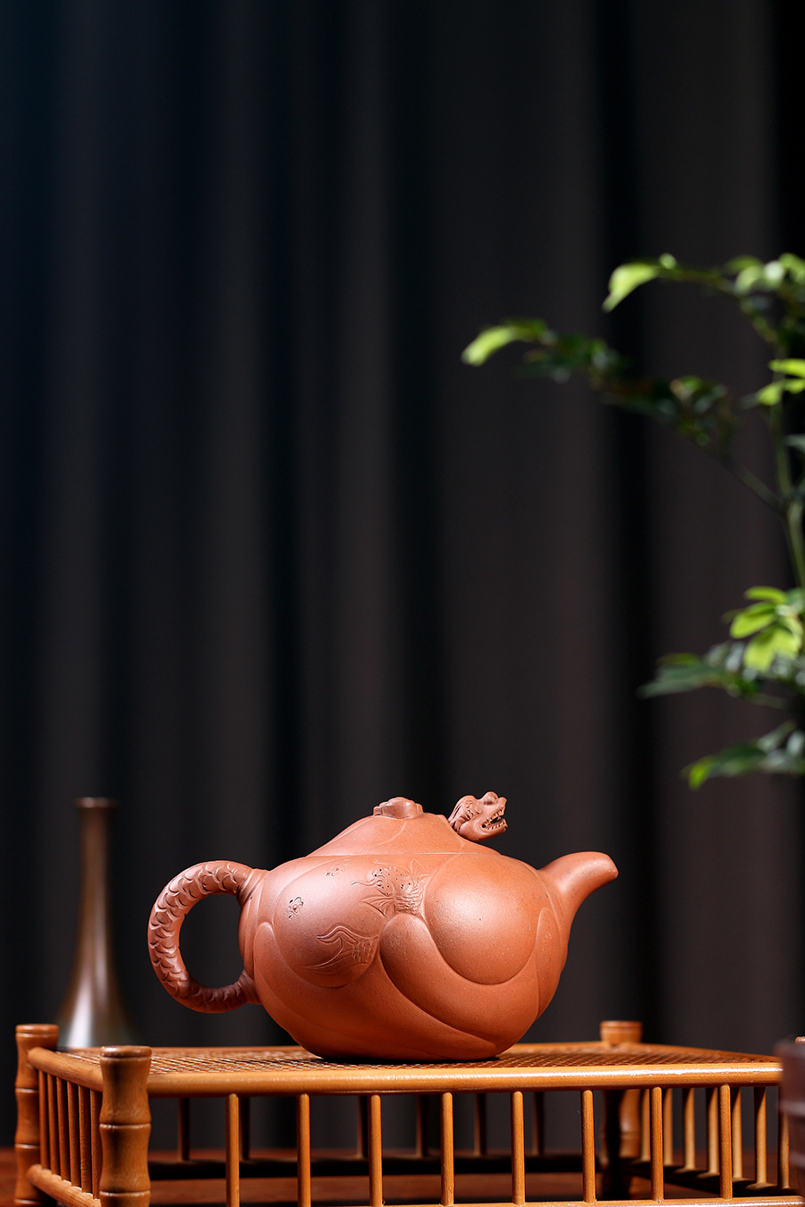 名家唐凤芝作品《全手鱼化龙》