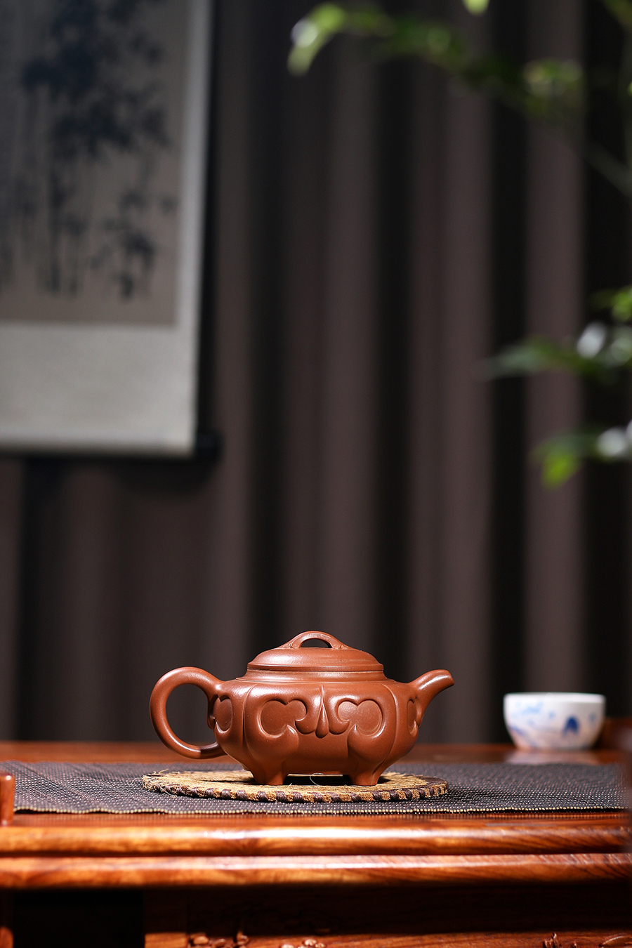 名家曹婉芬作品《闺秀觅意》