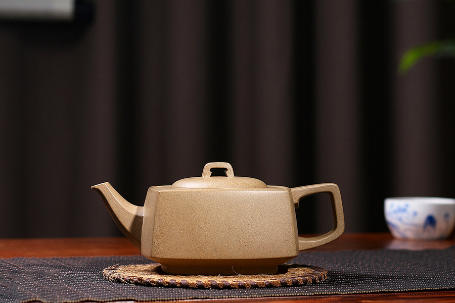 名家袁小强作品《砂四方》