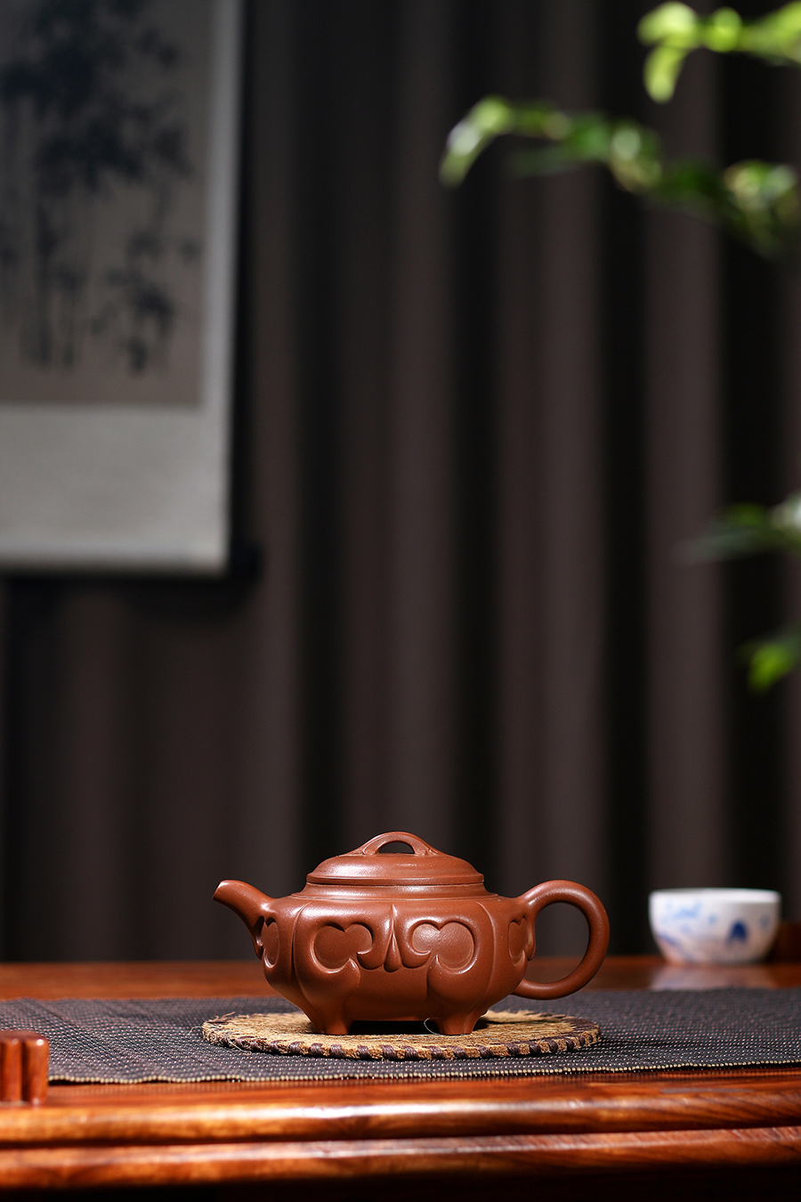 名家曹婉芬作品《闺秀觅意》