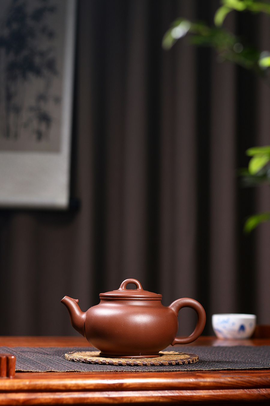 名家许艳春作品《凤鸣茗壶》