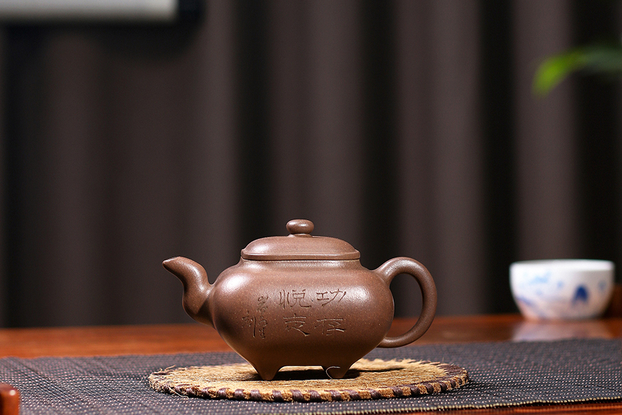 名家陈盘根作品《传炉》