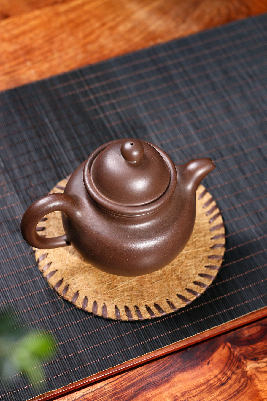 名家鲍廷博作品《掇球》