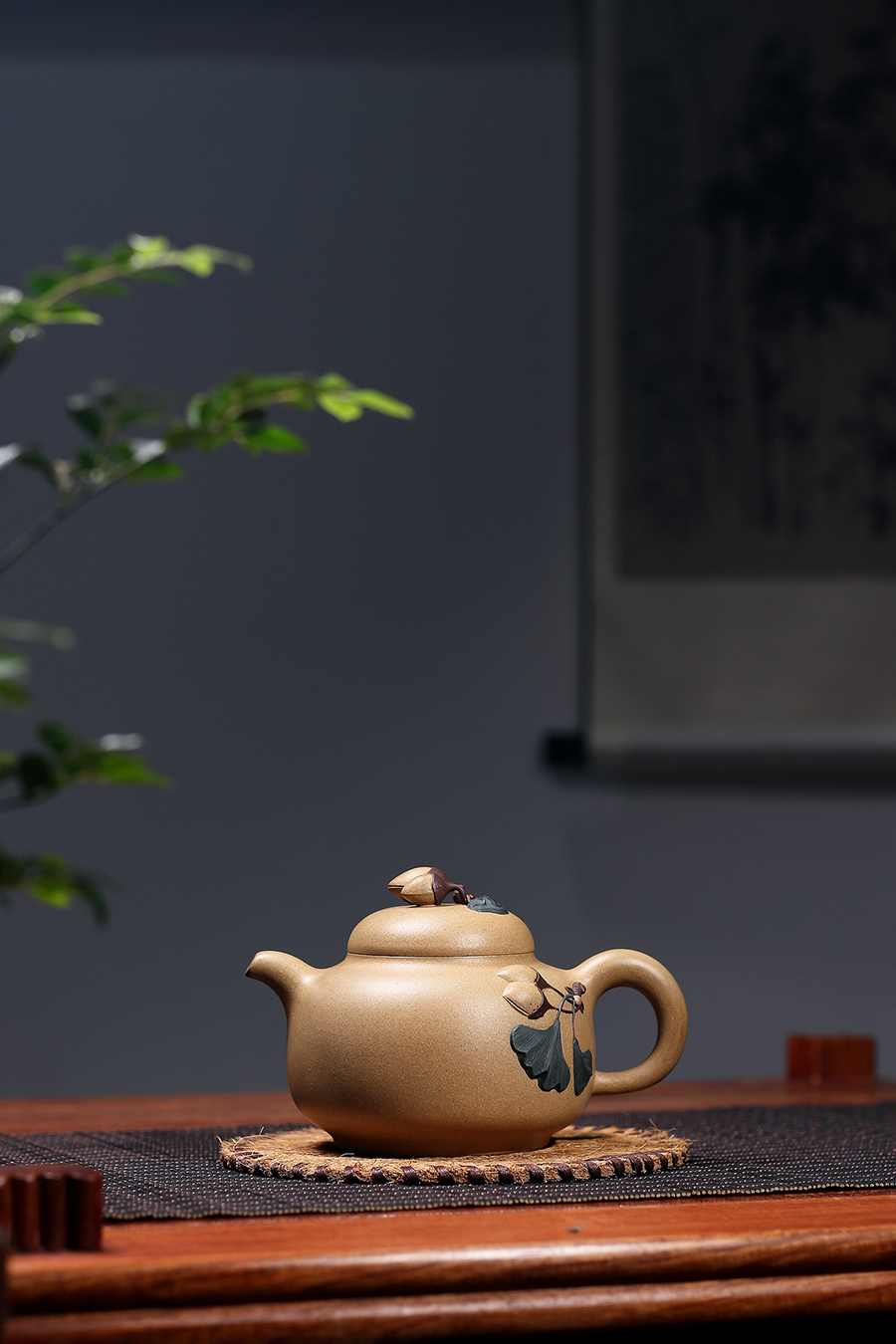 名家吴亚亦作品《双色开心果》