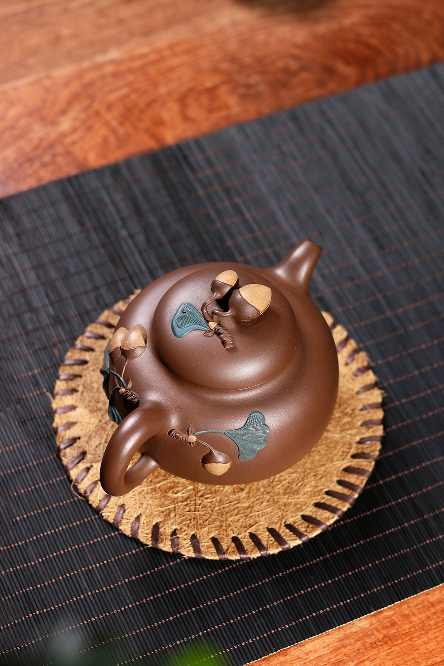 名家吴亚亦作品《开心果》