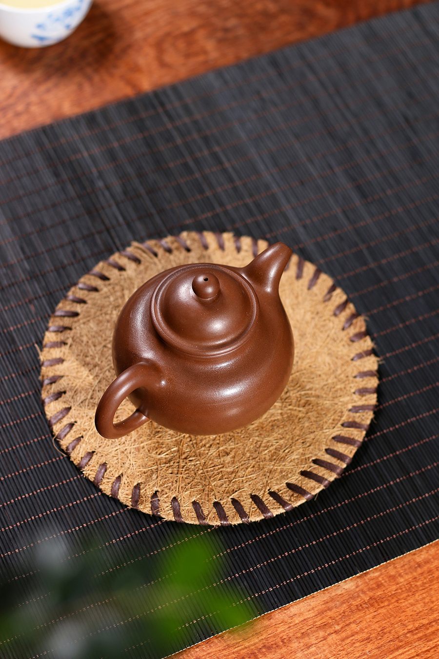 名家江友明作品《全手掇球》