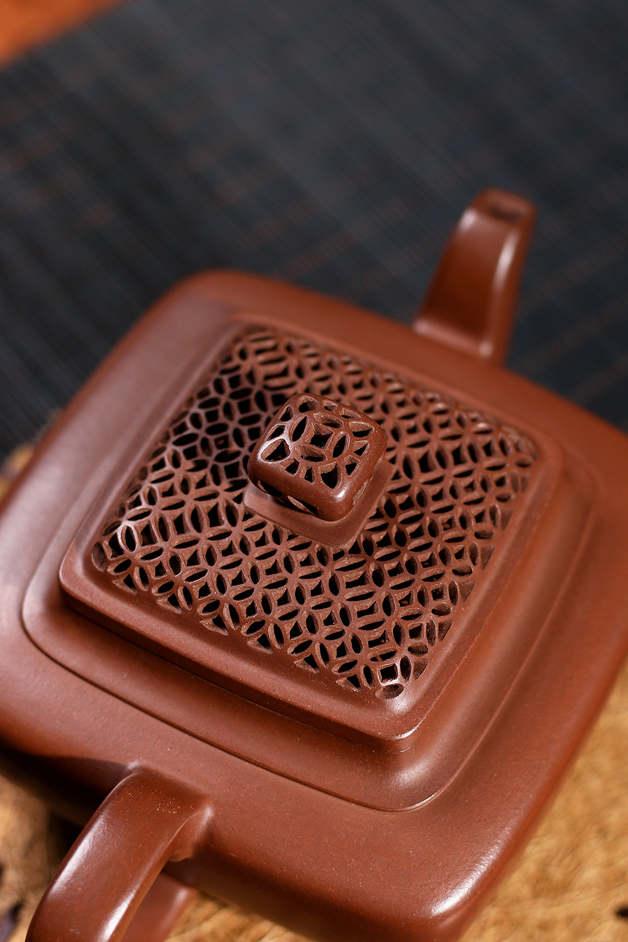 名家范永军作品《堆金积玉》