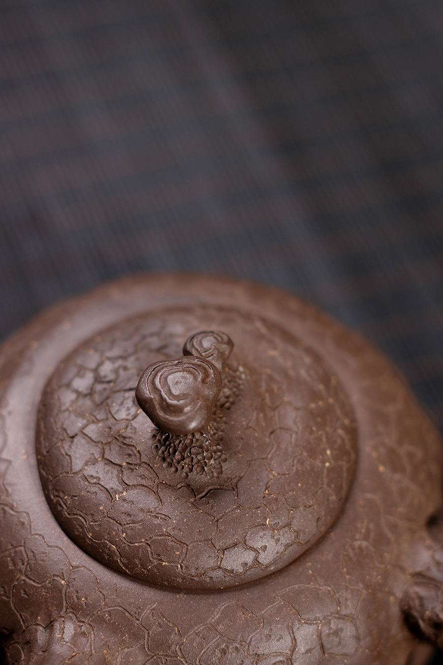 名家徐达明作品《灵芝供春》