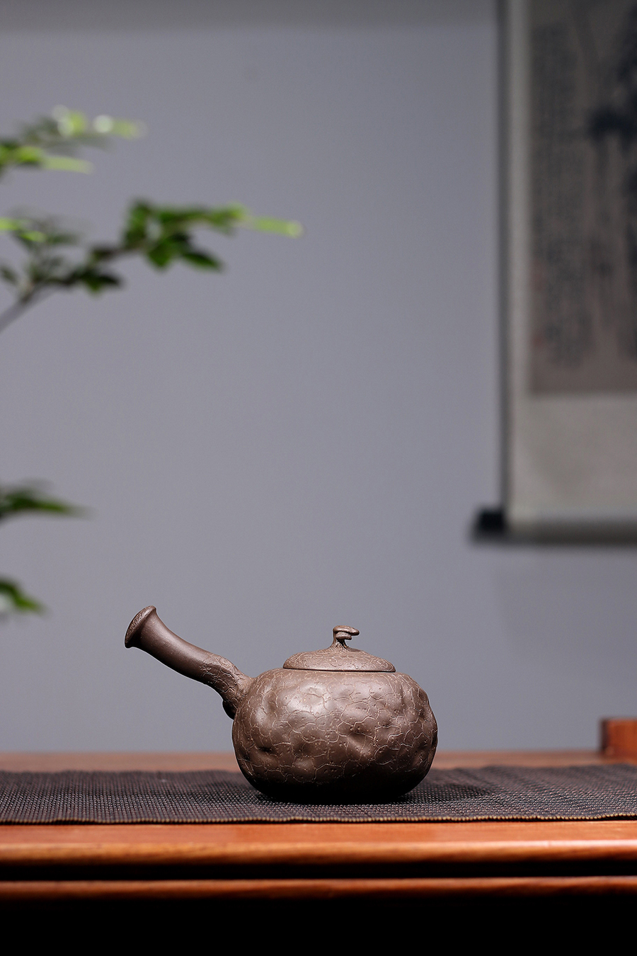 名家徐达明作品《灵芝供春》