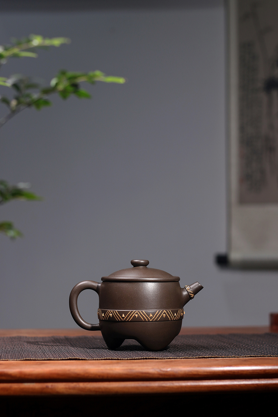 名家徐达明作品《陶鬲壶》