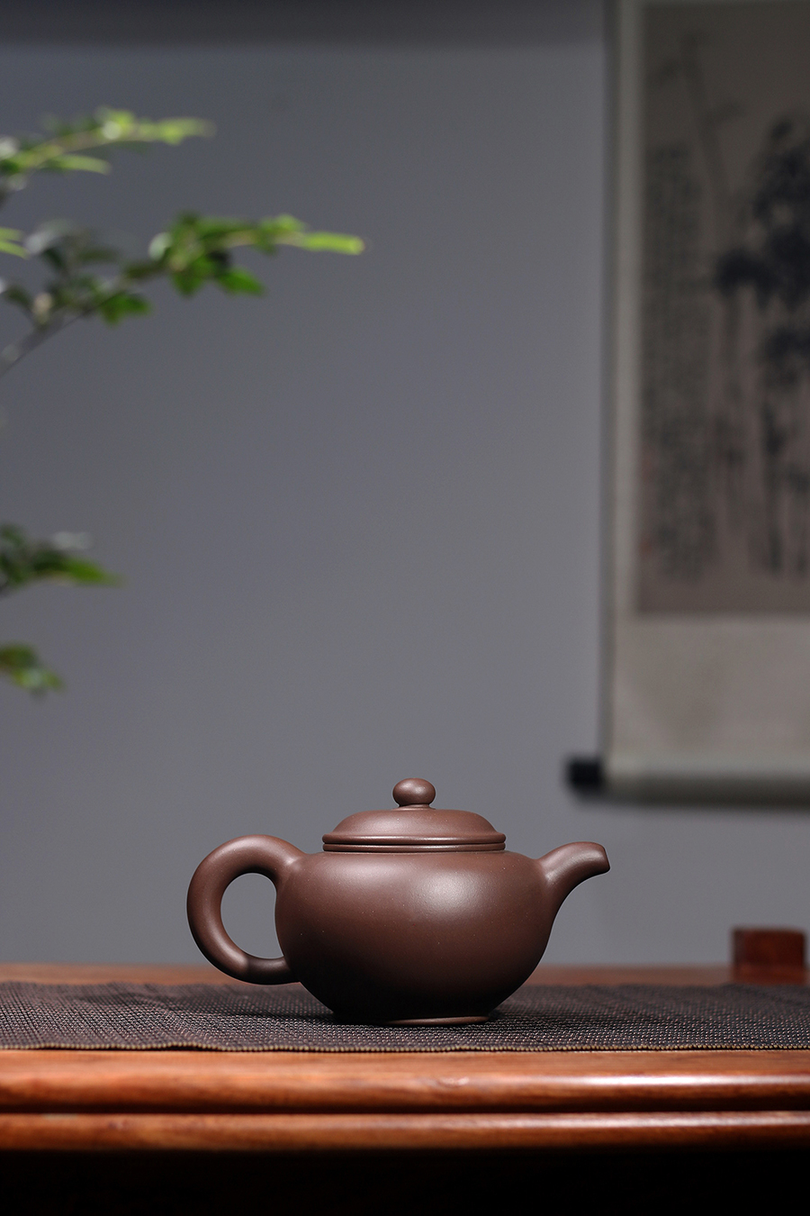 名家吴群祥作品《掇只壶》