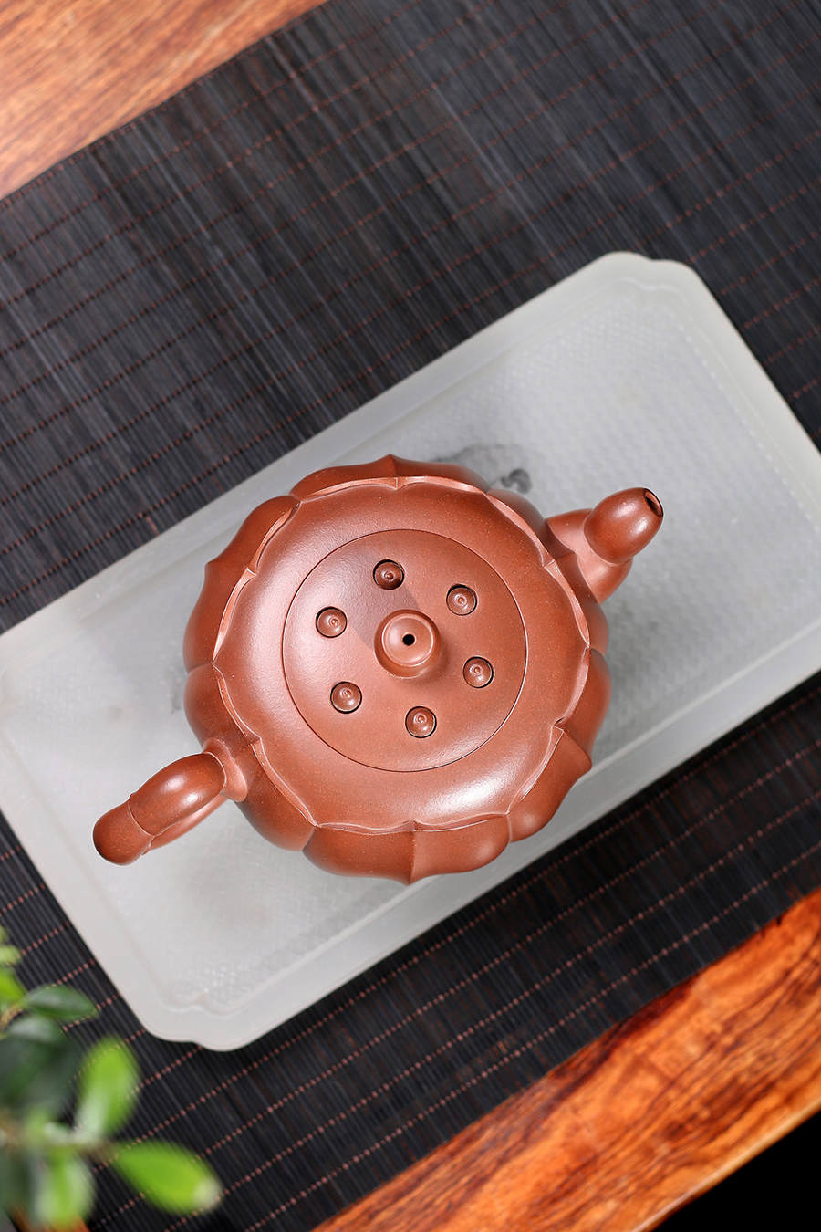 凌锡苟制莲子壶