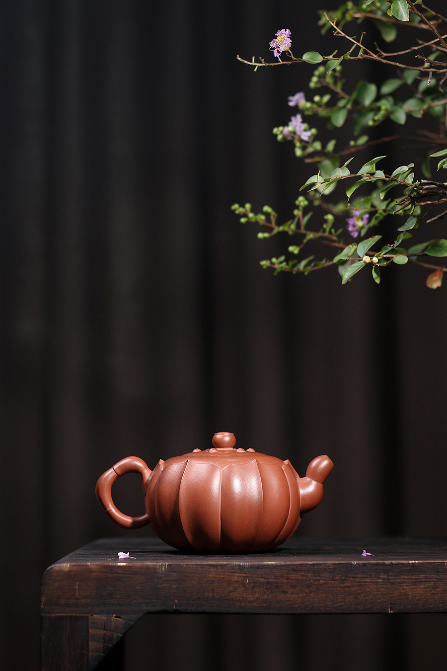 凌锡苟制莲子壶