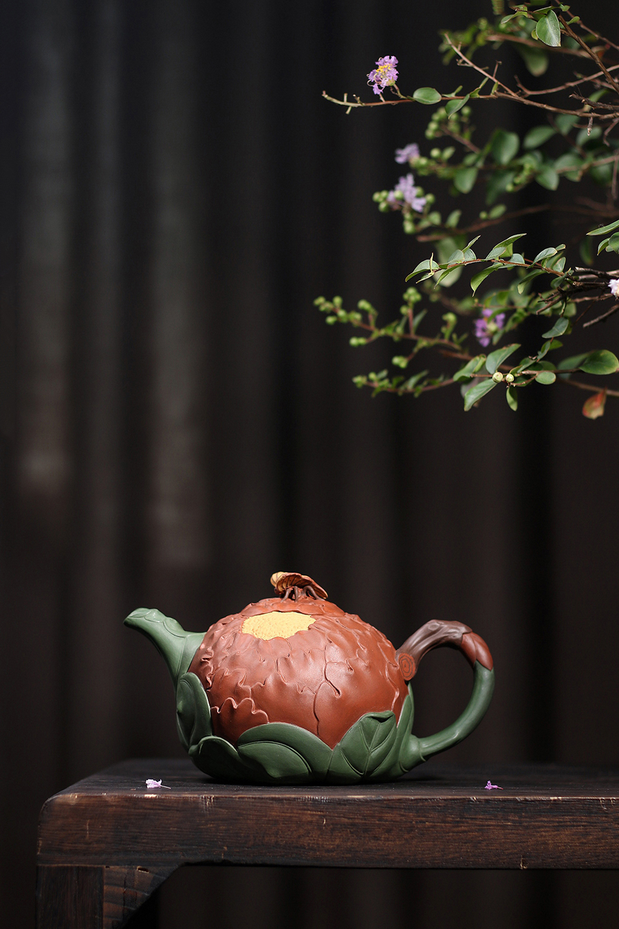 高建芳制牡丹壶