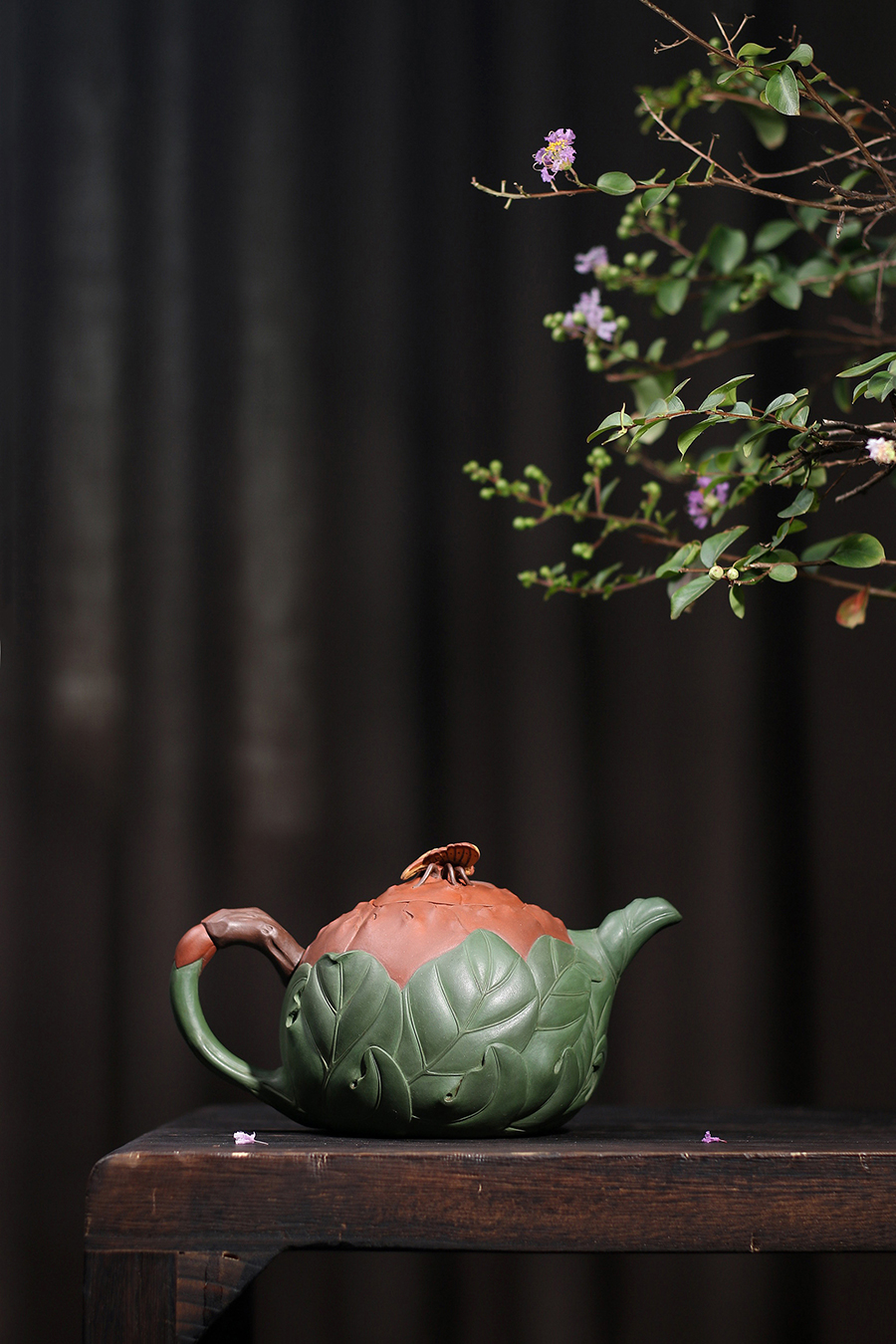 高建芳制牡丹壶