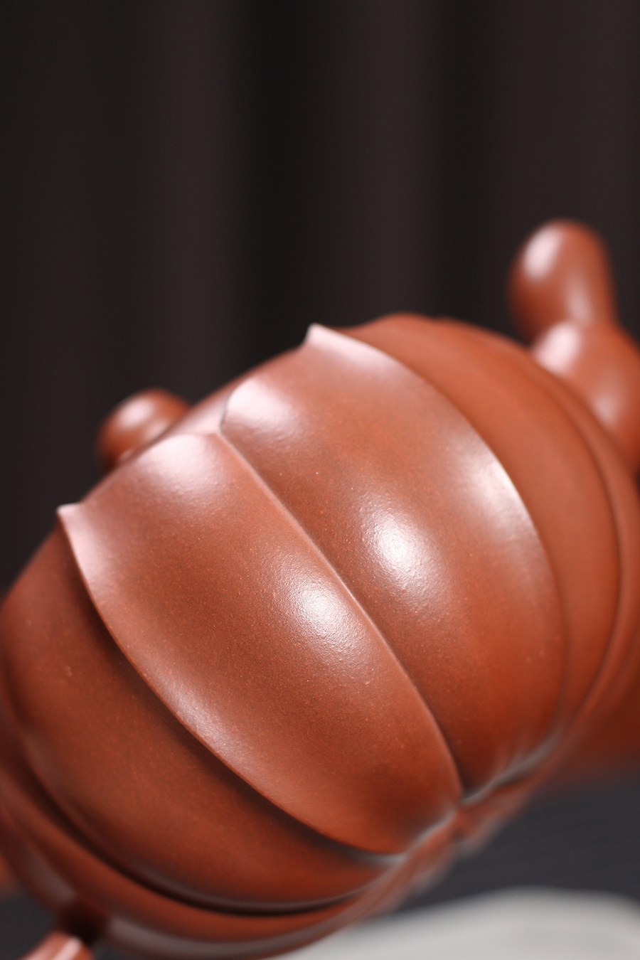 凌锡苟制莲子壶