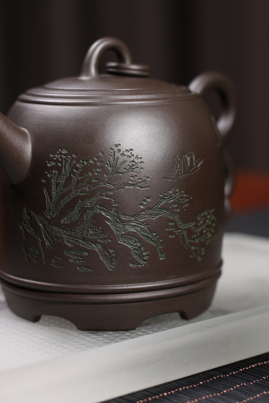 张红华制金铃壶(唐云书画)