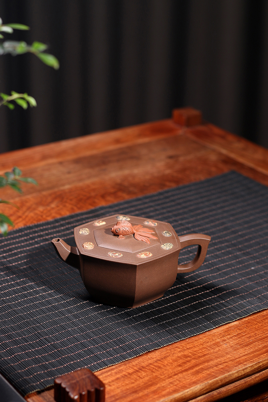 孔小明制薄胎鱼水情壶