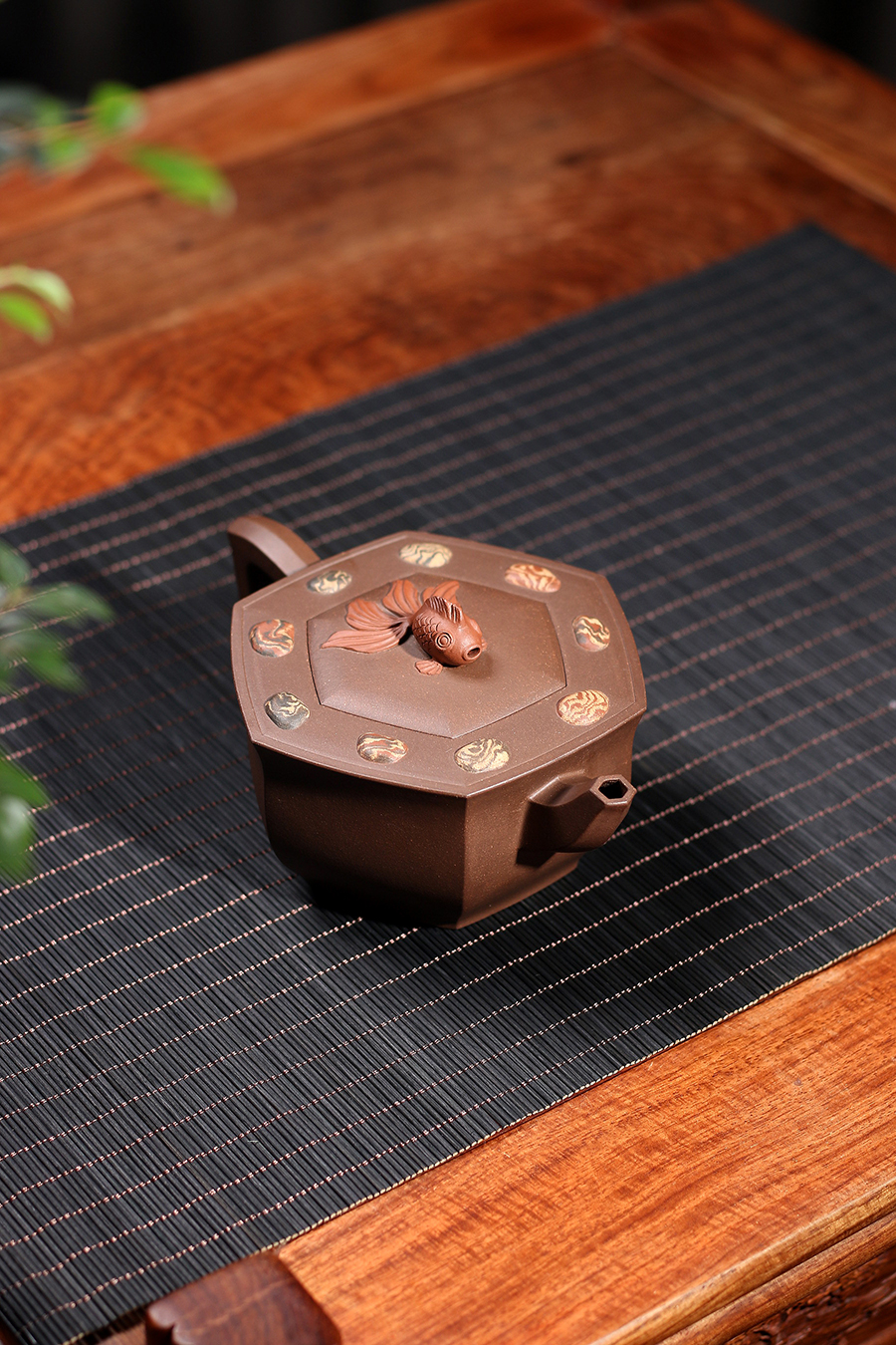 孔小明制薄胎鱼水情壶