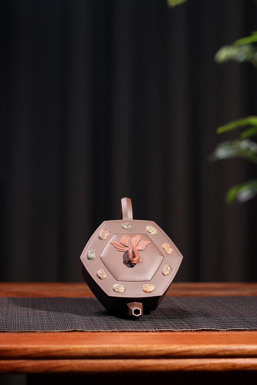 孔小明制薄胎鱼水情壶