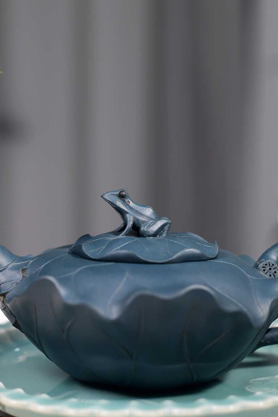 高建芳制青蛙荷叶壶