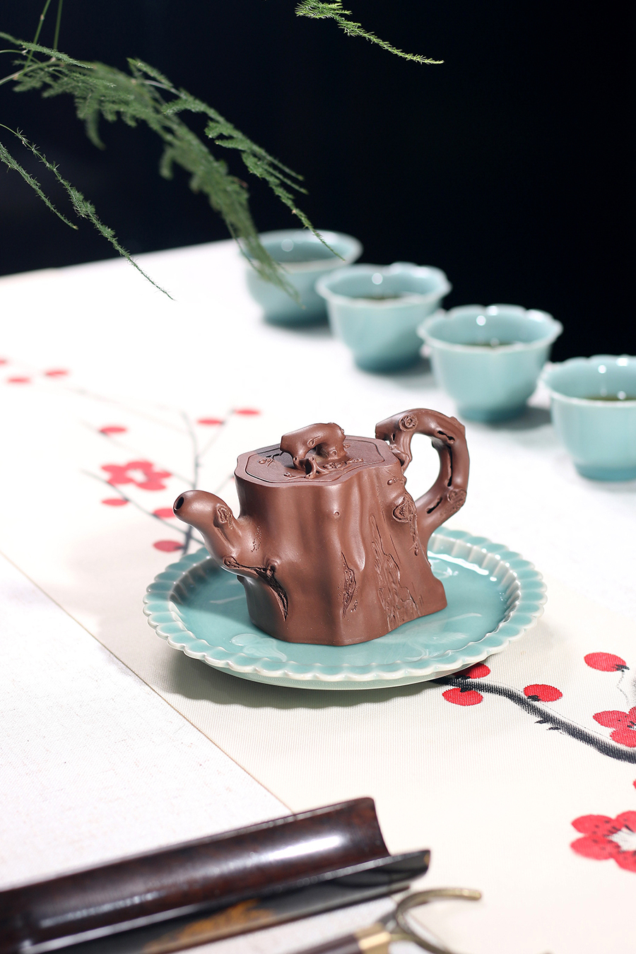 吴奇敏制梅桩壶