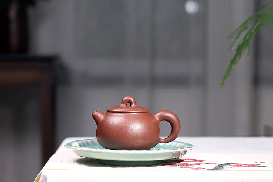 何燕萍制心悦壶