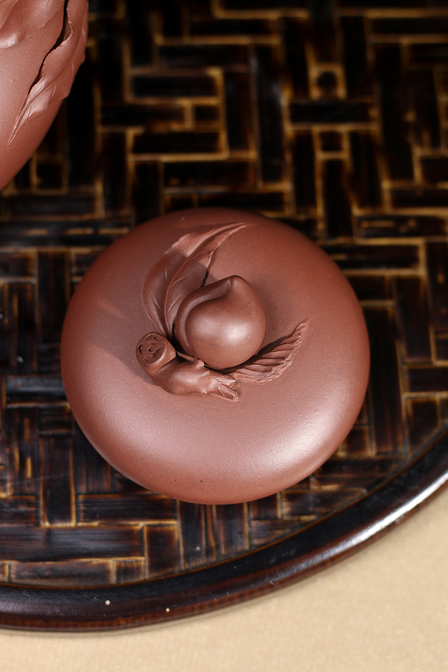 王铭东制野趣壶