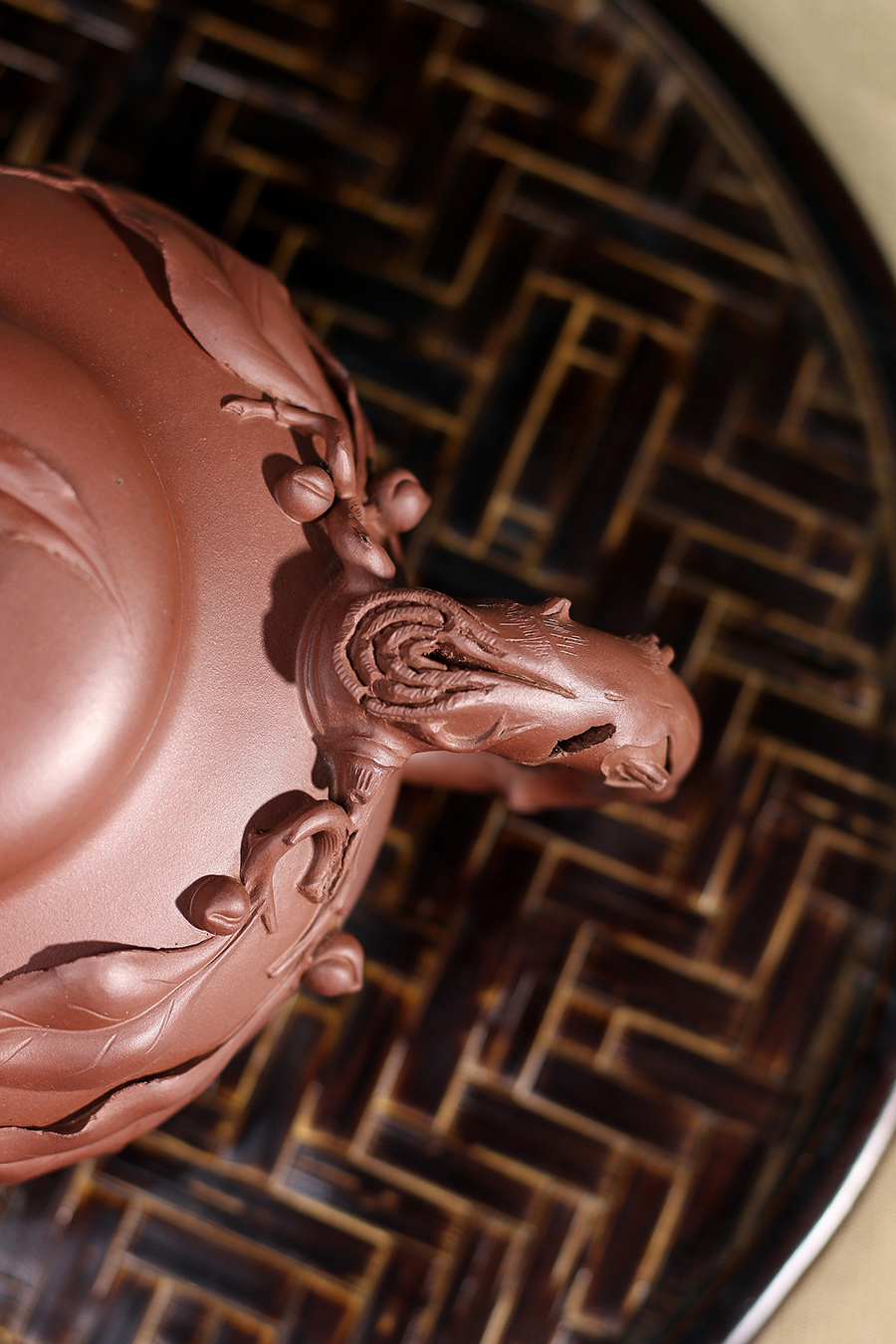 王铭东制野趣壶