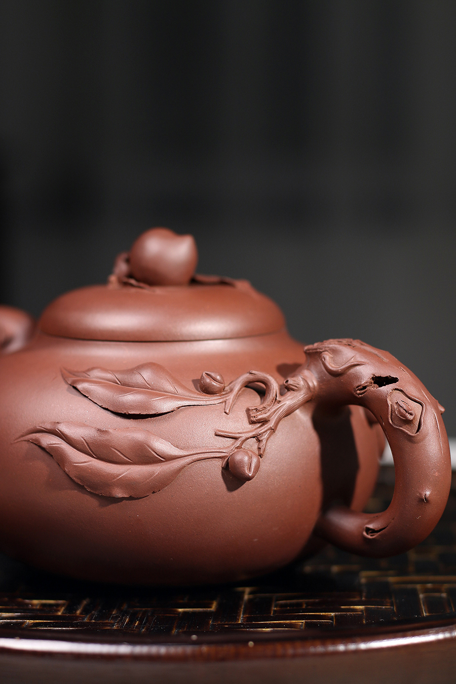 王铭东制野趣壶