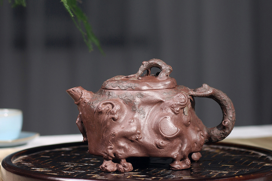 徐达明王秀芳伉俪合制百岁树桩壶