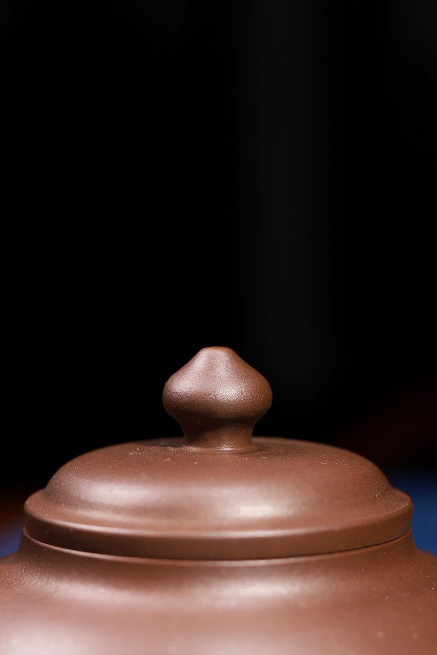 高旭峰制三足壶