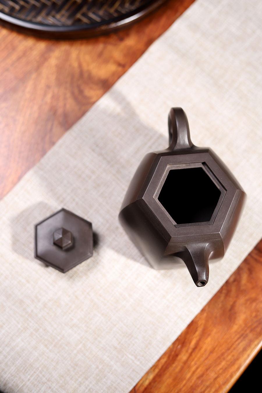 鲍廷博制六方博华壶