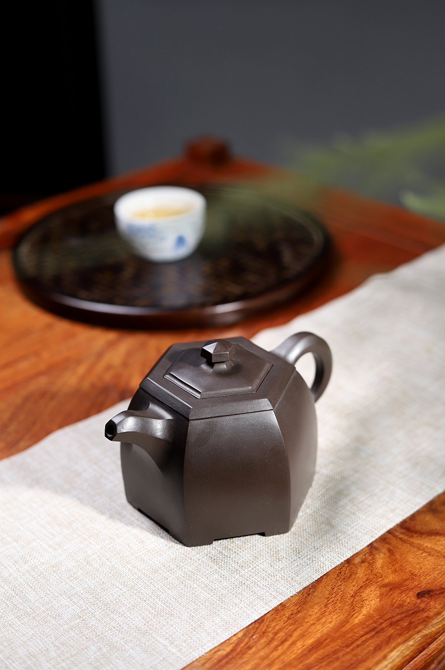 鲍廷博制六方博华壶