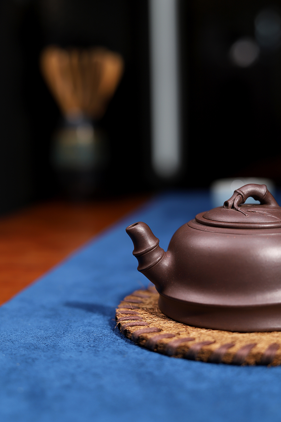 沈龙娣制竹韵壶