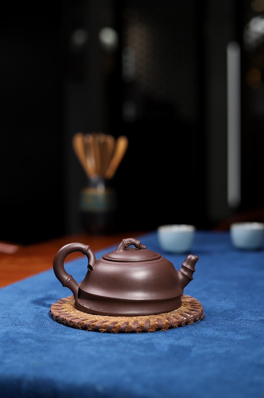 沈龙娣制竹韵壶