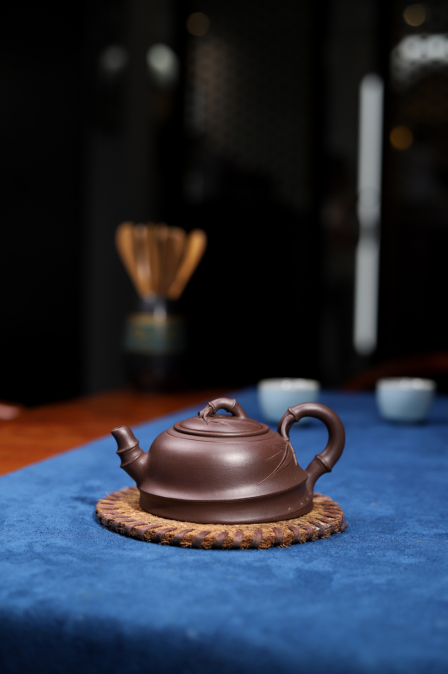 沈龙娣制竹韵壶