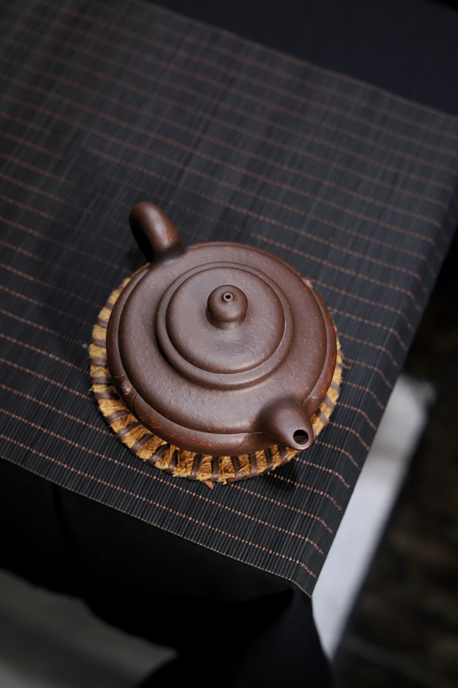 蒋小彦制优扬壶